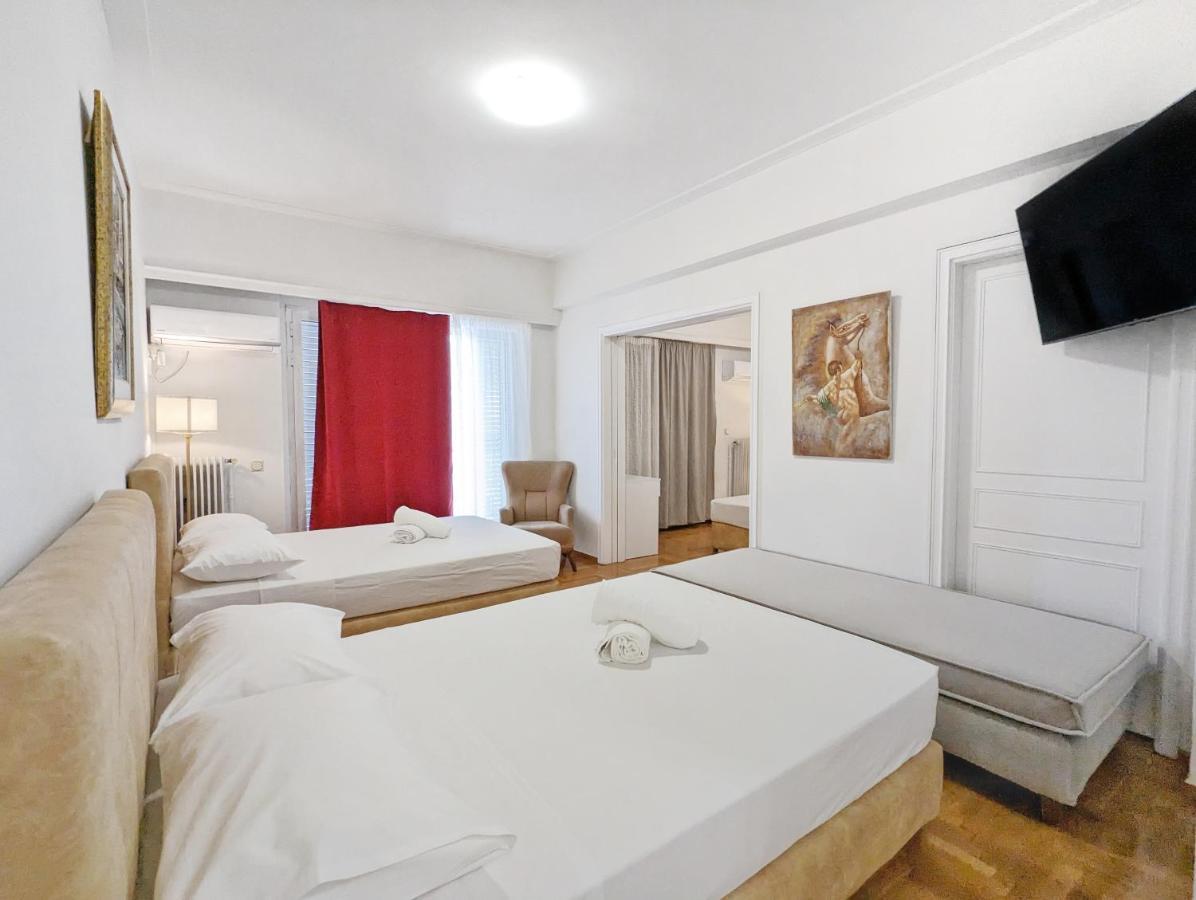 Victroria Grand Palace Apartment Atenas Exterior foto