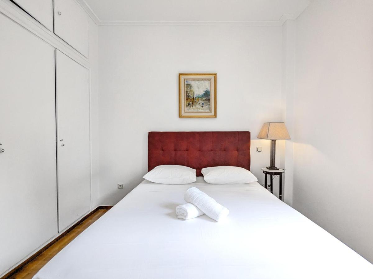 Victroria Grand Palace Apartment Atenas Exterior foto