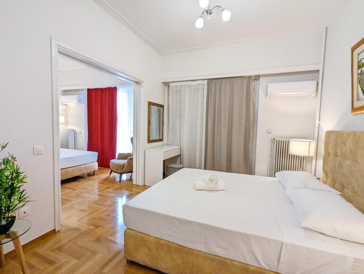 Victroria Grand Palace Apartment Atenas Exterior foto